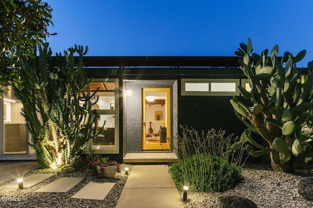 15845 Lassen St, North Hills, CA 91343 - view of exterior entry at night