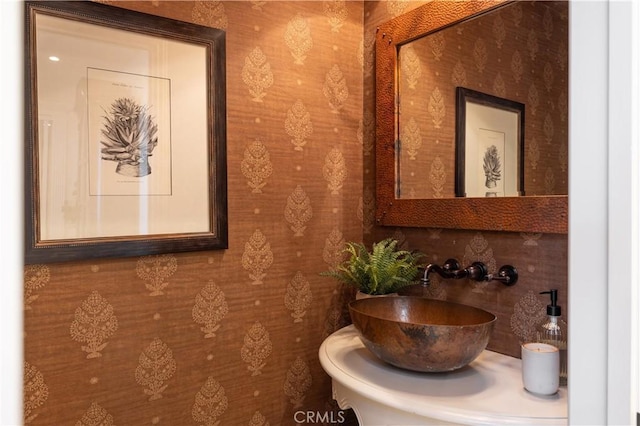 411 Snug Harbor Rd, Newport Beach, CA 92663 - bathroom with a sink