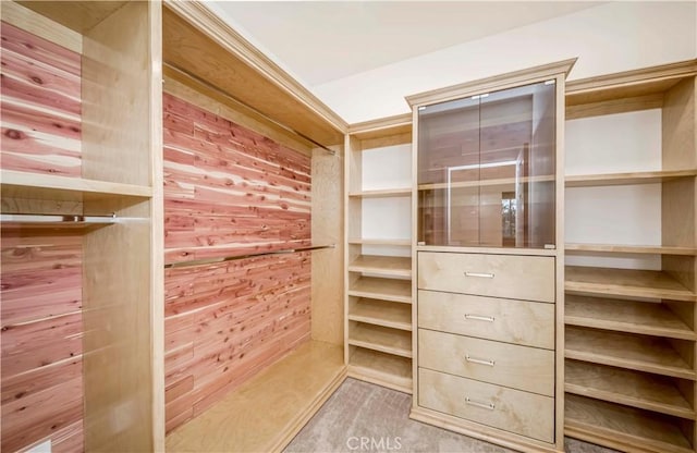 5338 S Chariton Ave, Ladera Heights, CA 90056 - view of walk in closet