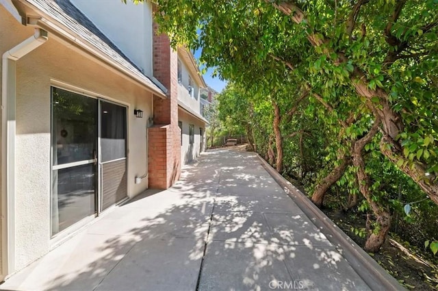 770 Libby Dr, Riverside, CA 92507 - view of patio / terrace