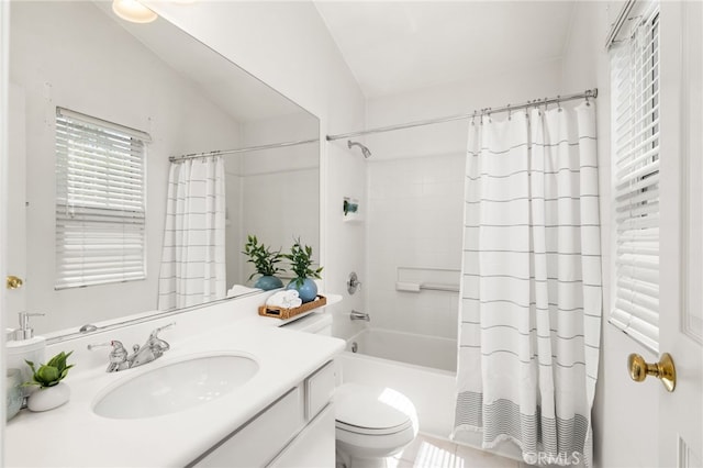 167 Iris Ln, Brea, CA 92821 - bathroom featuring vanity, shower / tub combo with curtain, and toilet