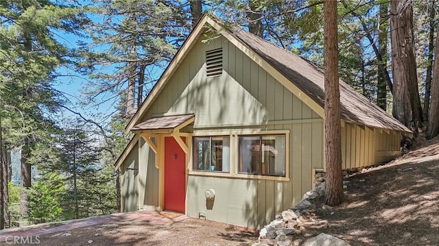 551 Raccoon Ct, Lake Arrowhead, CA 92352 - view of outbuilding
