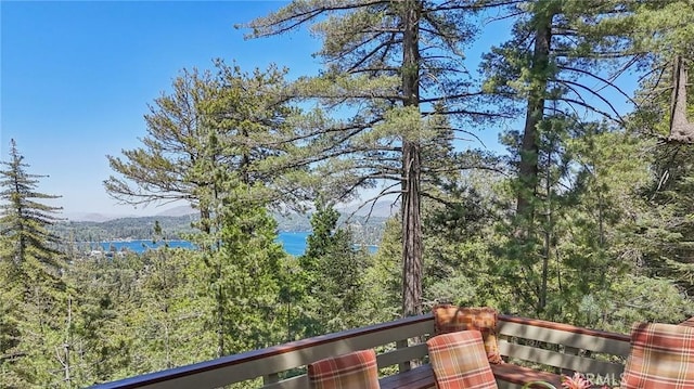 551 Raccoon Ct, Lake Arrowhead, CA 92352 - wooden deck with a mountain view