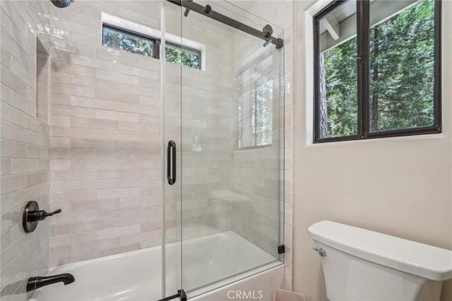 551 Raccoon Ct, Lake Arrowhead, CA 92352 - bathroom with enclosed tub / shower combo and toilet