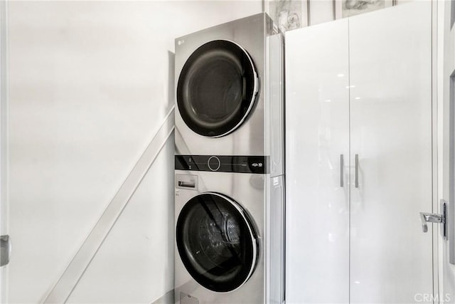 14347 Albers St Unit 207, Sherman Oaks, CA 91401 - laundry room with estacked washer and dryer and cabinet space