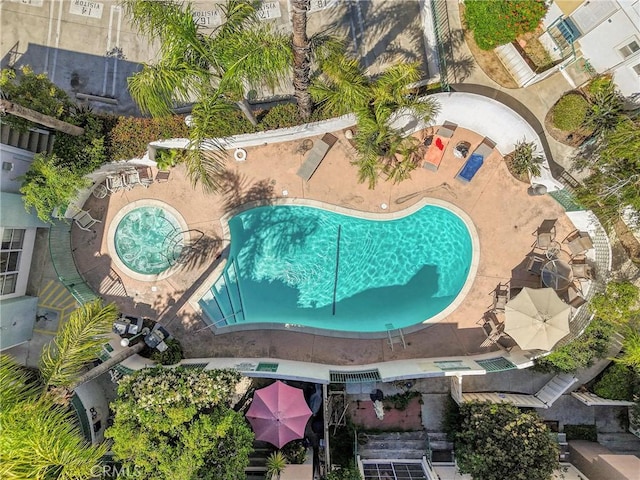 14347 Albers St Unit 207, Sherman Oaks, CA 91401 - bird's eye view of a pool