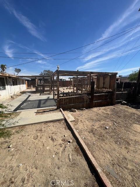 84673 9th St, Trona, CA 93562 - view of yard