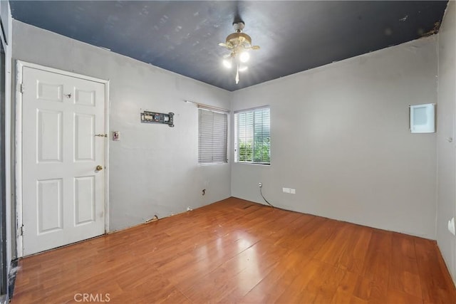 14276 Aztec St, Sylmar, CA 91342 - empty room with wood finished floors and ceiling fan