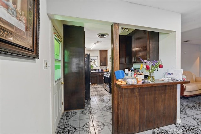 14276 Aztec St, Sylmar, CA 91342 - interior space featuring light tile patterned floors