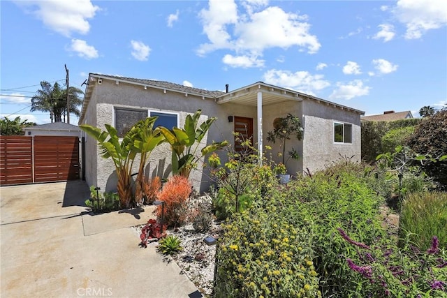 1156 W 26th St, San Pedro, CA 90731 - view of front of property with stucco siding