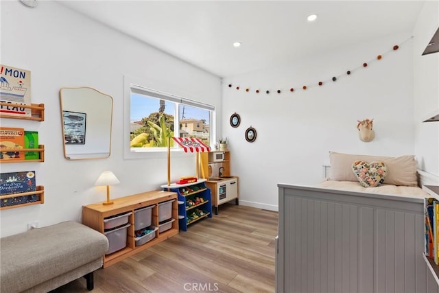 1156 W 26th St, San Pedro, CA 90731 - bedroom featuring light wood-type flooring, recessed lighting, and baseboards