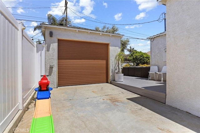 1156 W 26th St, San Pedro, CA 90731 - detached garage featuring driveway