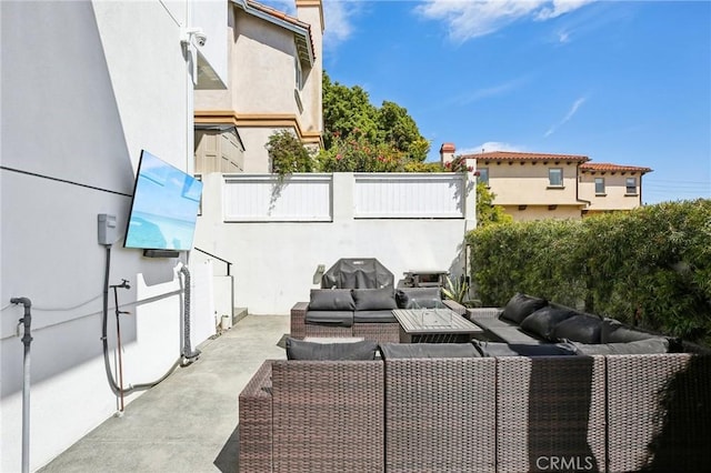 1926 Ruhland Ave Unit B, Redondo Beach, CA 90278 - view of patio / terrace with an outdoor hangout area