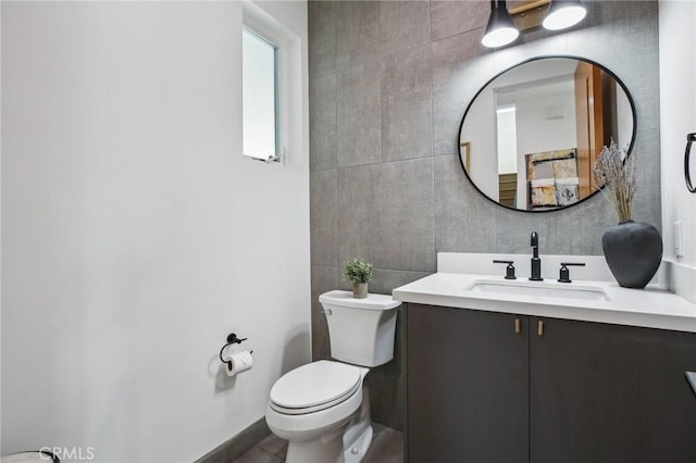 1926 Ruhland Ave Unit B, Redondo Beach, CA 90278 - half bath with toilet, vanity, and tile walls