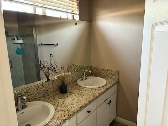 2249 Montrose Ave Unit 7, Montrose, CA 91020 - full bathroom with double vanity and a shower stall