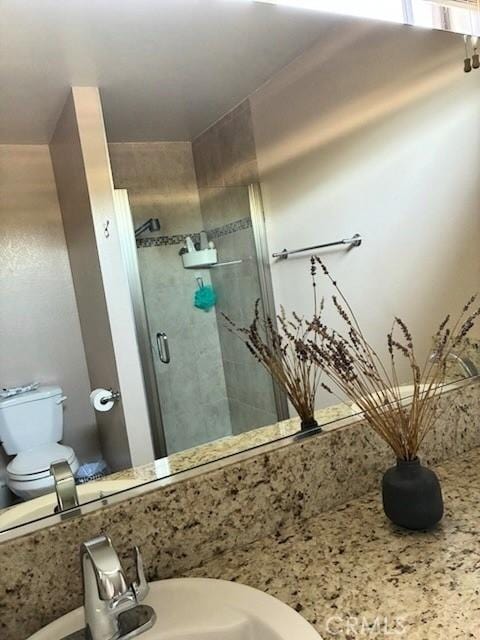 2249 Montrose Ave Unit 7, Montrose, CA 91020 - full bath featuring toilet and a stall shower