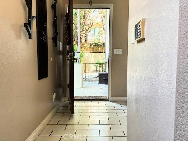 2249 Montrose Ave Unit 7, Montrose, CA 91020 - entryway with baseboards and a textured wall