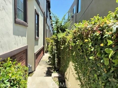 2249 Montrose Ave Unit 7, Montrose, CA 91020 - view of side of home featuring stucco siding