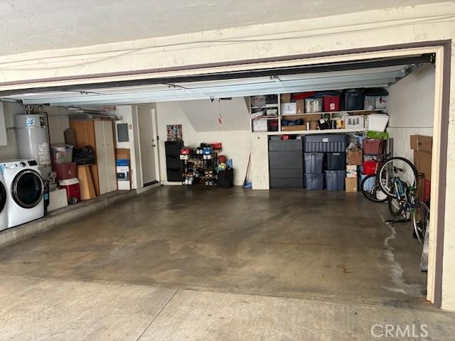 2249 Montrose Ave Unit 7, Montrose, CA 91020 - garage featuring washing machine and clothes dryer and gas water heater