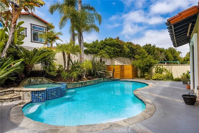 31291 Via Fajita, San Juan Capistrano, CA 92675 - view of pool featuring a fenced backyard, a pool with connected hot tub, and a patio area
