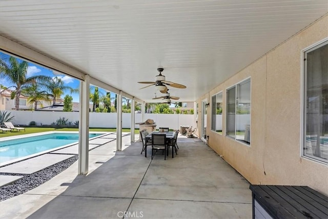 26273 Palm Tree Ln, Murrieta, CA 92563 - fenced backyard featuring outdoor dining area, a patio, and ceiling fan