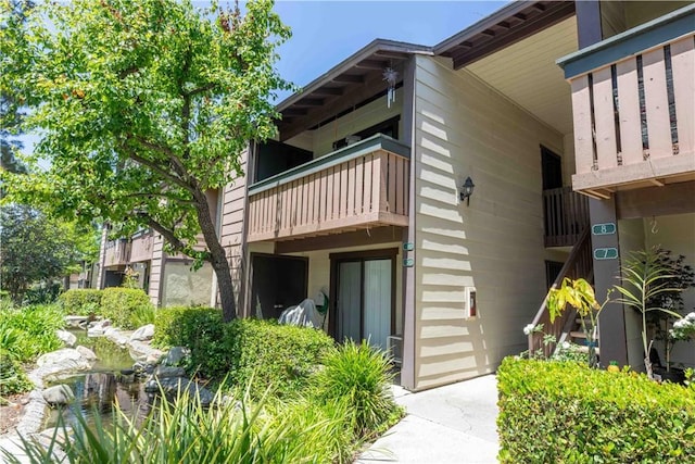 20702 El Toro Rd Unit 6, Lake Forest, CA 92630 - view of building exterior