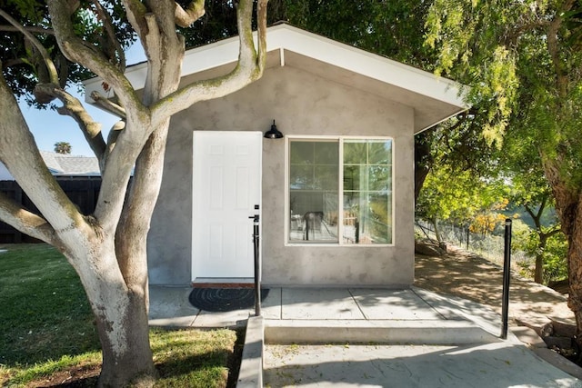 4158 Seri St, San Diego, CA 92117 - doorway to property with stucco siding