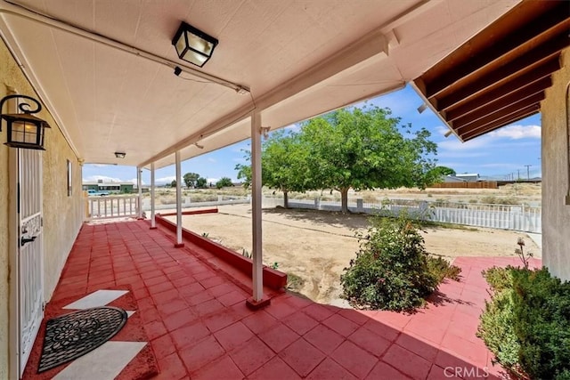 20548 Neuralia Rd, California City, CA 93505 - photo 14