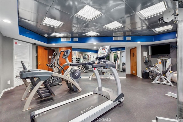 1310 E Ocean Blvd Unit 1103, Long Beach, CA 90802 - exercise room featuring baseboards