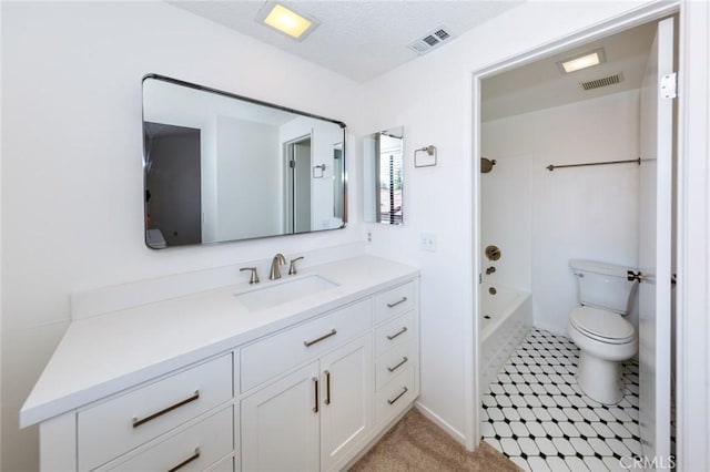 2440 Chandler Ave Unit 4, Simi Valley, CA 93065 - bathroom with vanity, toilet, and bathtub / shower combination