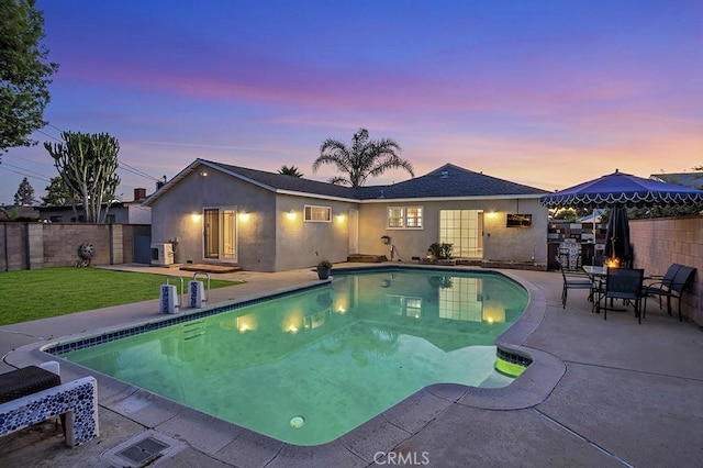 10404 Gaviota Ave, Granada Hills, CA 91344 - view of pool with a patio