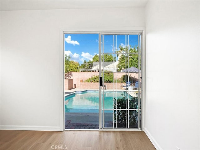 10404 Gaviota Ave, Granada Hills, CA 91344 - view of pool