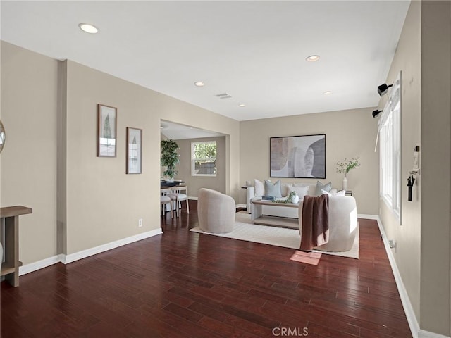 10404 Gaviota Ave, Granada Hills, CA 91344 - living area featuring wood finished floors and recessed lighting