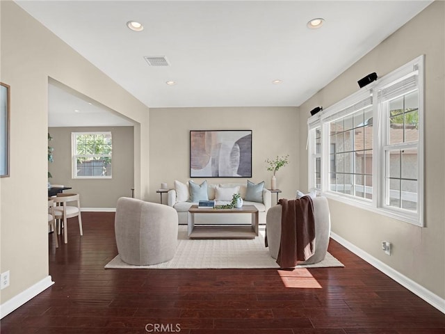 10404 Gaviota Ave, Granada Hills, CA 91344 - living room featuring wood finished floors and recessed lighting