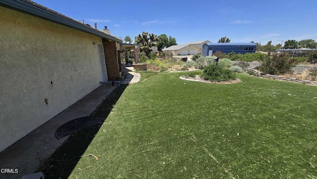 12780 Fir St, Oak Hills, CA 92344 - view of green lawn