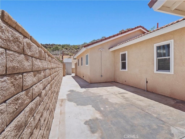 15242 Poppy Meadow St, Canyon Country, CA 91387 - view of patio