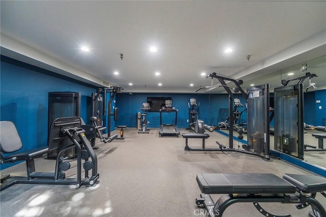 585 N Rossmore Ave Unit 209, Los Angeles, CA 90004 - exercise room featuring recessed lighting