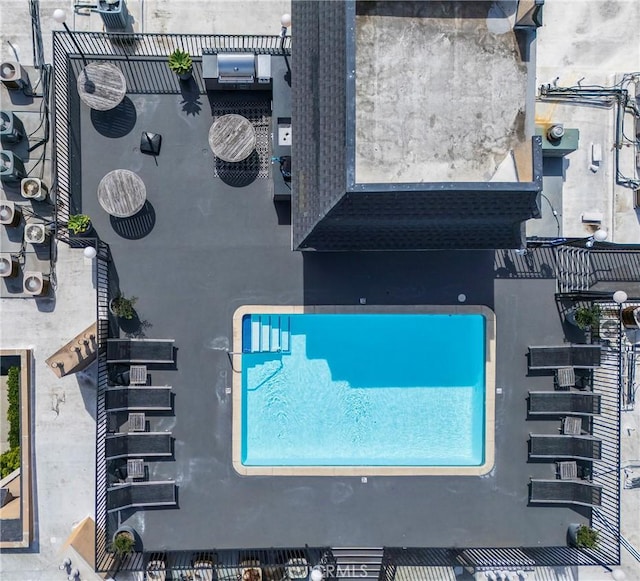 585 N Rossmore Ave Unit 209, Los Angeles, CA 90004 - drone / aerial view