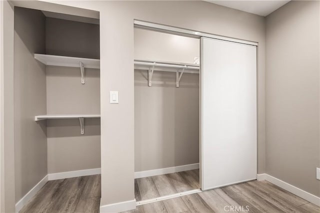 13250 Mercer St, Pacoima, CA 91331 - view of closet