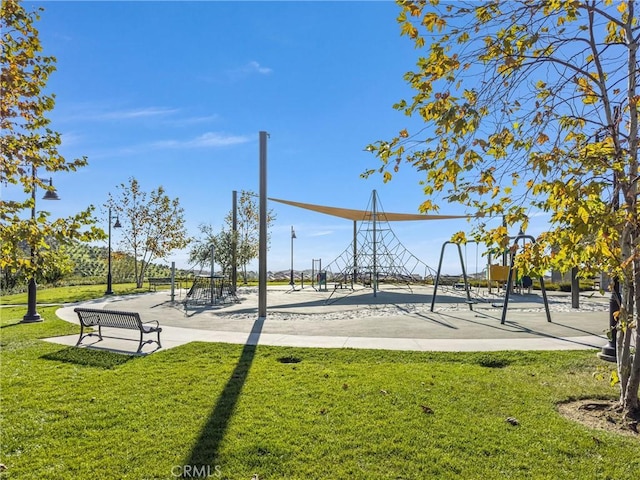 211 Fiore, Irvine, CA 92602 - view of property's community with a lawn