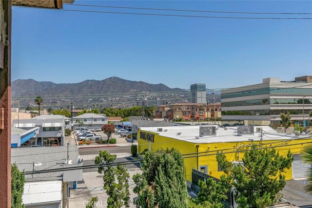 465 Ivy St Unit 203, Glendale, CA 91204 - city view featuring mountains