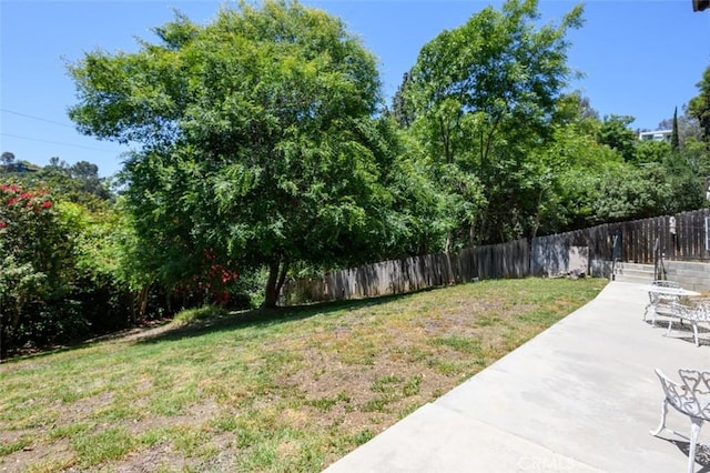 1515 Indiana Ave, South Pasadena, CA 91030 - view of yard featuring a patio