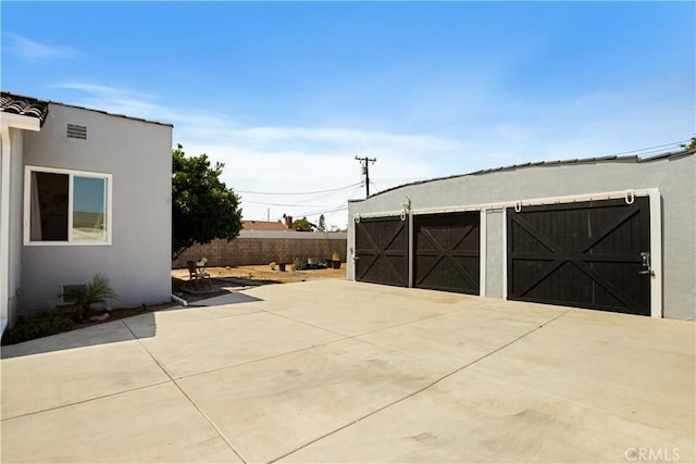 15952 Norcrest Dr, Whittier, CA 90604 - view of garage