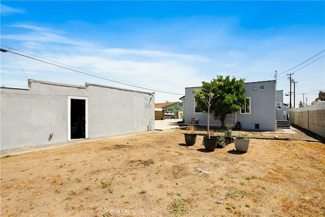 15952 Norcrest Dr, Whittier, CA 90604 - rear view of property with stucco siding