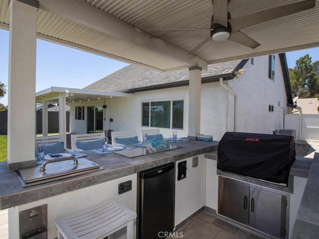 1914 Radford St, Oceanside, CA 92056 - view of patio / terrace with a ceiling fan