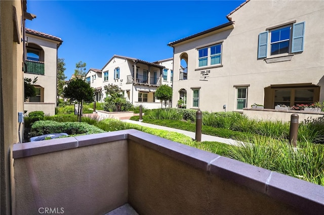 223 Carlow, Irvine, CA 92618 - balcony featuring a residential view