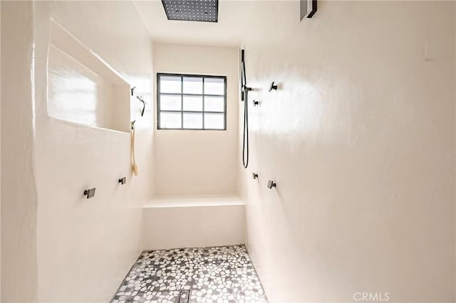 1266 Panorama Point Ct, Merced, CA 95340 - full bathroom featuring a tile shower