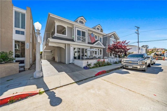 327 Amethyst Ave, Newport Beach, CA 92662 - view of front of home with driveway