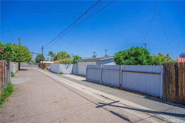 521 W Erna Ave, La Habra, CA 90631 - view of asphalt alley