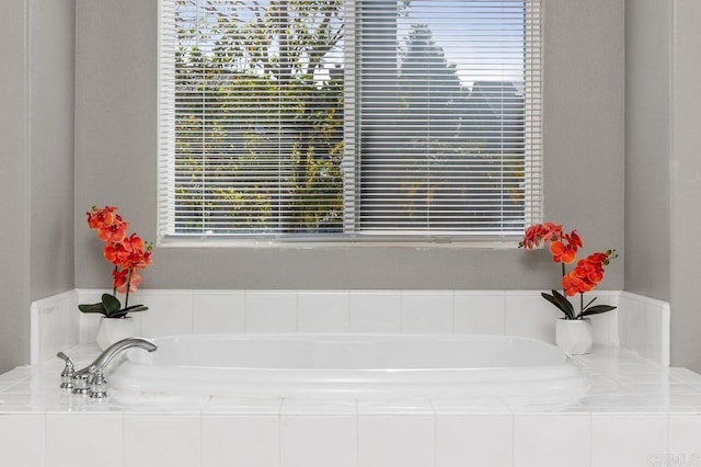 435 Sandalwood Ct, Encinitas, CA 92024 - full bath with a bath